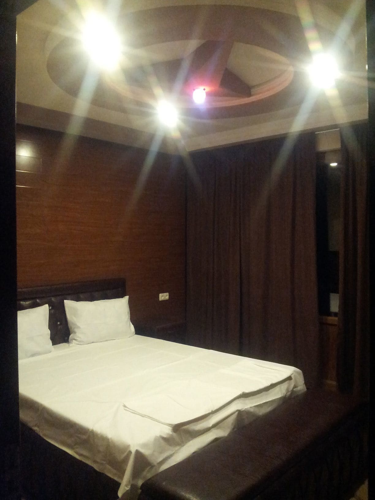 Erzrum Hotel Єреван Екстер'єр фото